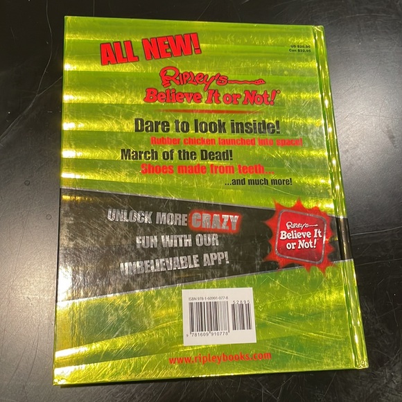 Ripley’s Believe it or Not Hard Cover Coffee Table Book Dare to Look Trivia Fact - Picture 2 of 2